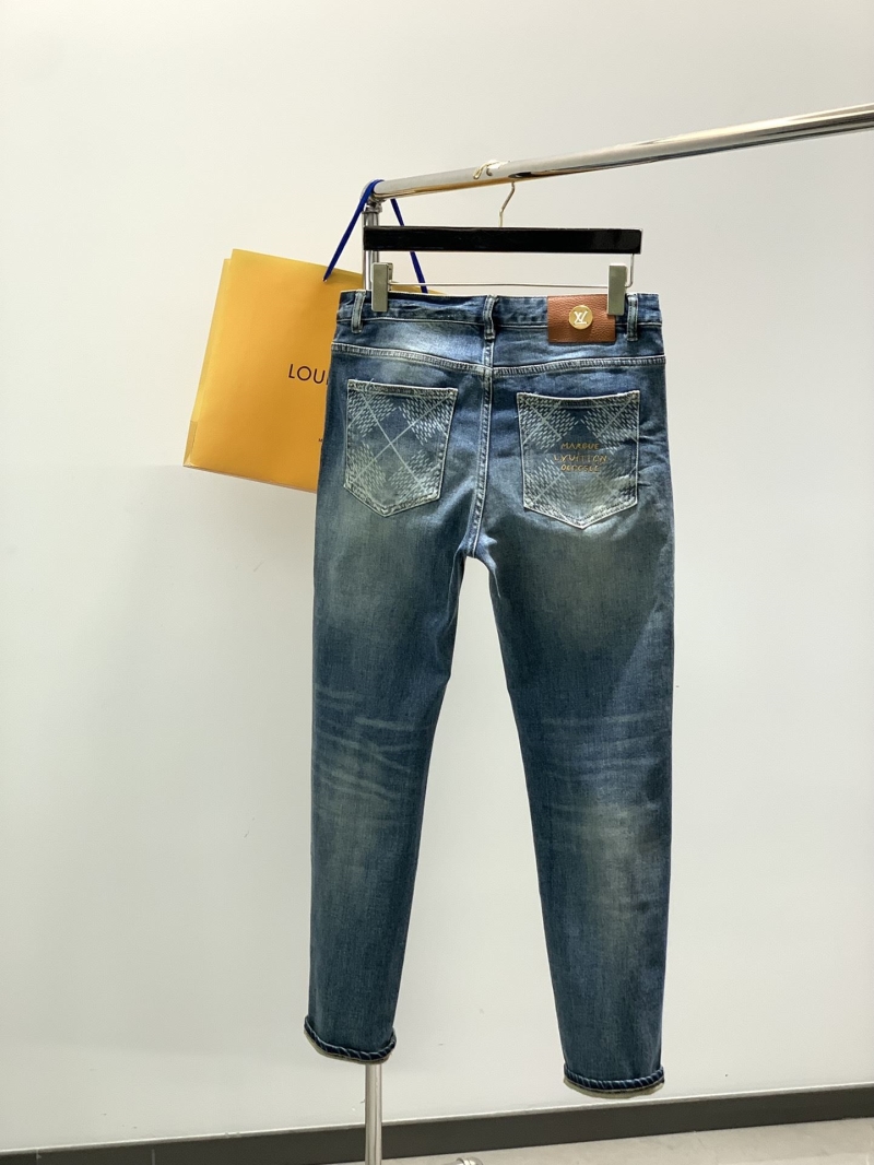 l0vis Vvtt0n jeans